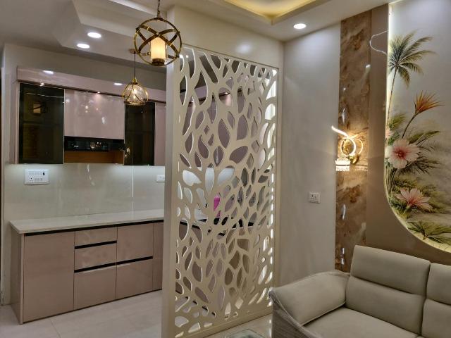 Flat for sale in West Delhi, Deri