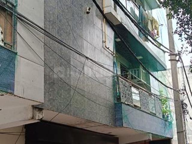 Flat for sale in West Delhi, Deri