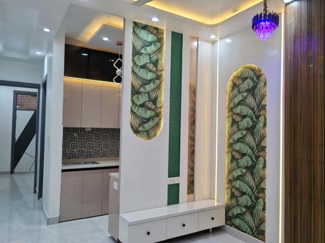Flat for sale in West Delhi, Deri