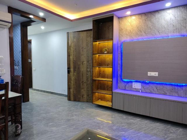 Flat for rent in South Delhi, Deri