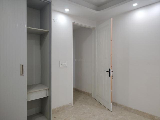 Flat for rent in South Delhi, Deri