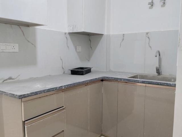 Flat for sale in South Delhi, Deri