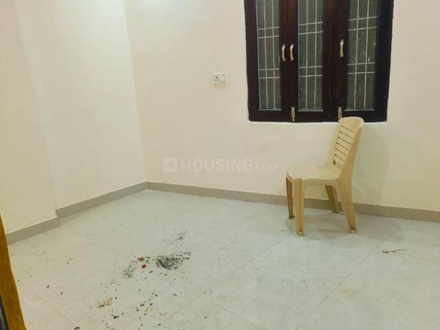 Flat for rent in East Delhi, Deri