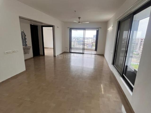 Flat for rent in Madya