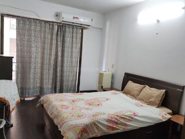 Flat for rent in Madya