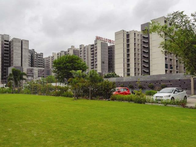 Flat for rent in Madya