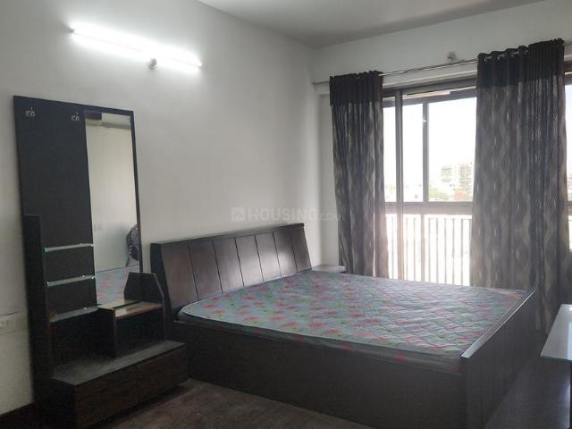 Flat for rent in Madya