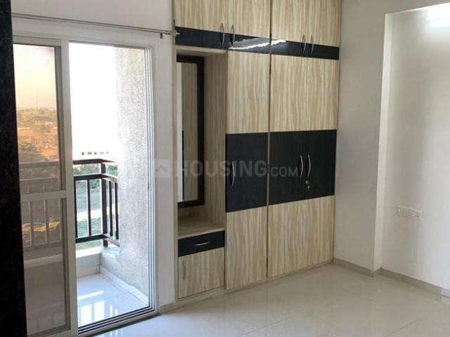 Flat for rent in Madya