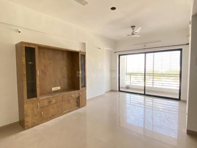 Flat for rent in Madya