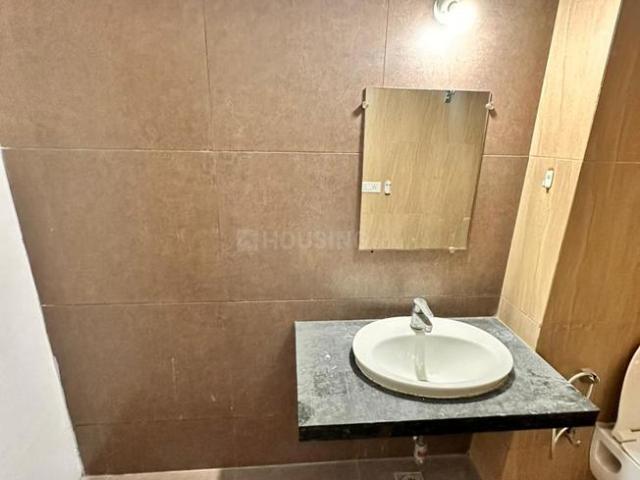 Flat for rent in Madya