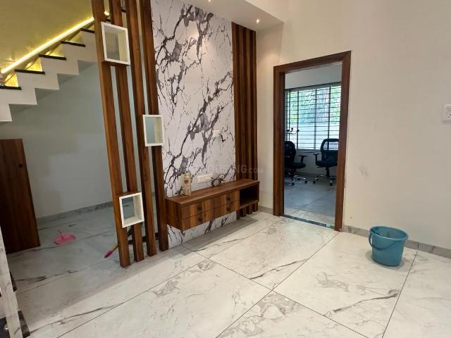 Flat for rent in Madya