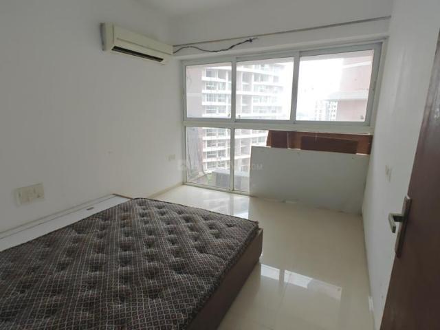 Flat for rent in Madya