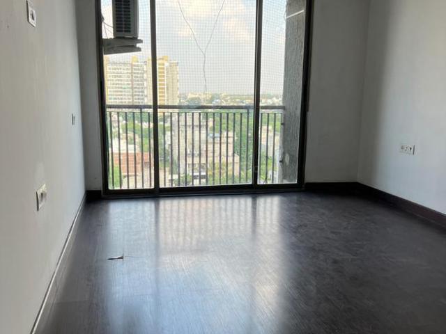 Flat for rent in Madya