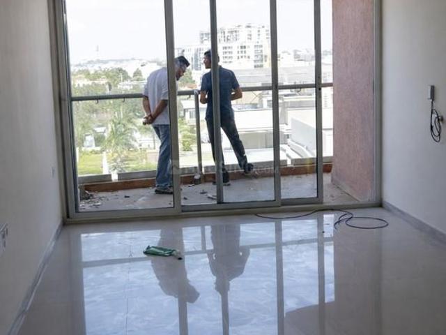 Flat for sale in Madya