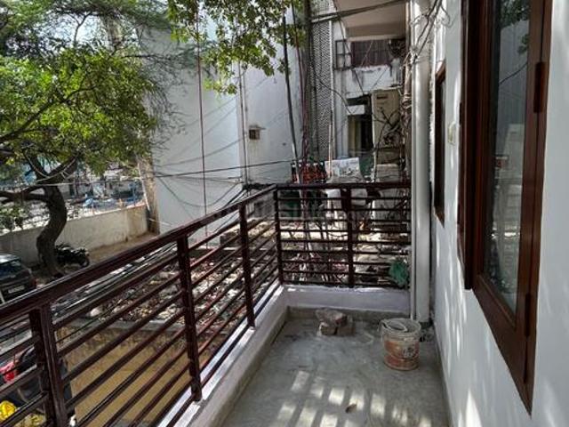 Flat for rent in Deri