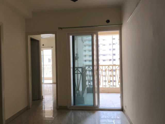 Flat for rent in Gaur City, Gautam Buddha Nagar