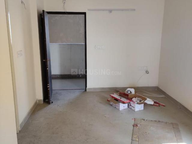 Flat for rent in Galaxy Vega, Gautam Buddha Nagar