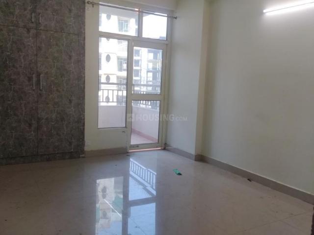 Flat for rent in JKG Palm Court, Gautam Buddha Nagar
