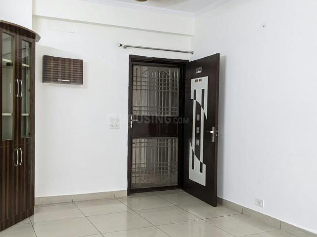 Flat for rent in Amrapali Dream Valley, Gautam Buddha Nagar