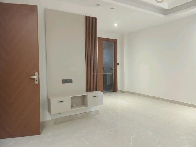 Flat for sale in Gautam Buddha Nagar, Uttar Pradesh