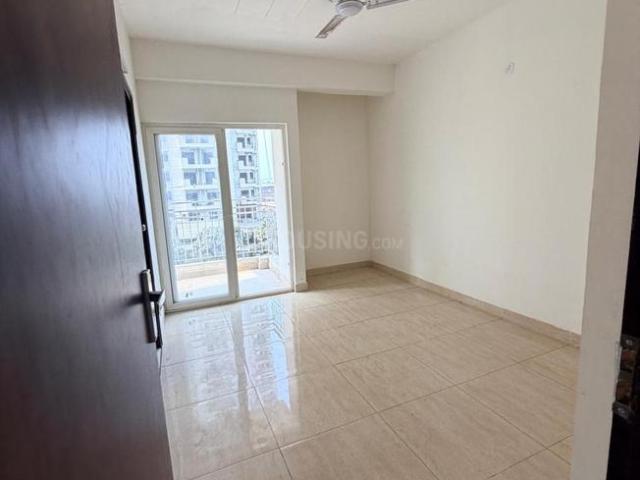 Flat for sale in Gautam Buddha Nagar, Uttar Pradesh