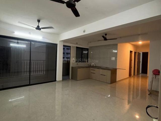 Flat for rent in Surat, Gujarat