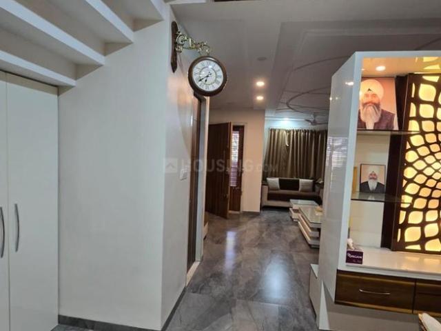 Flat for rent in Madya
