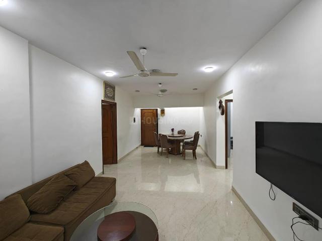 Flat for rent in Khar, Mumbai