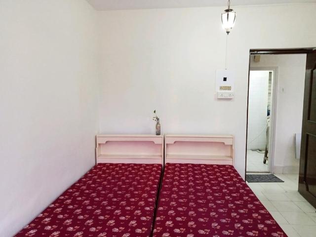 Flat for rent in Khar, Mumbai