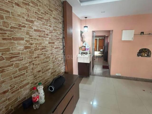 Flat for rent in Calcutta, West Bengal
