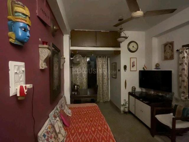 Flat for rent in Calcutta, West Bengal
