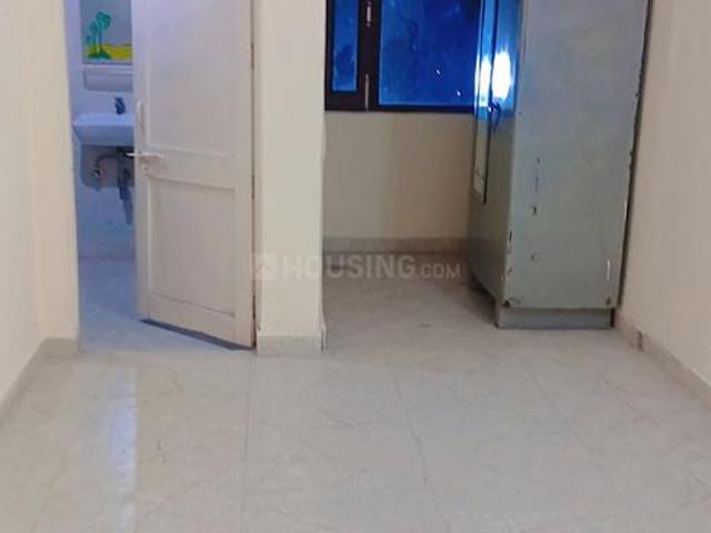 Flat for rent in West Delhi, Deri
