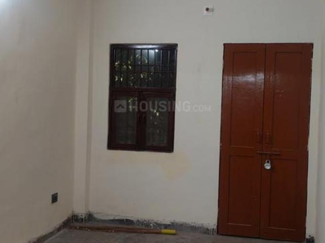 Flat for rent in Paschim Vihar, Delhi