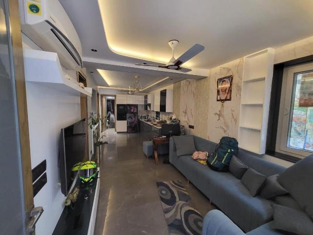 Flat for rent in West Delhi, Deri