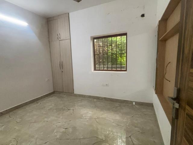 Flat for rent in Paschim Vihar, Delhi