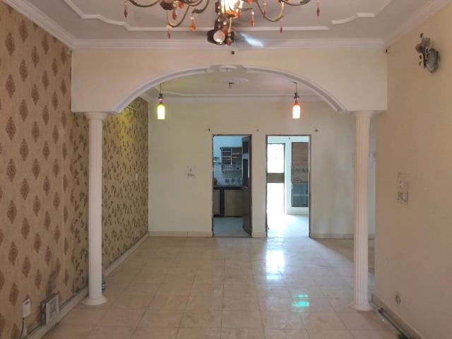 Flat for sale in West Delhi, Deri