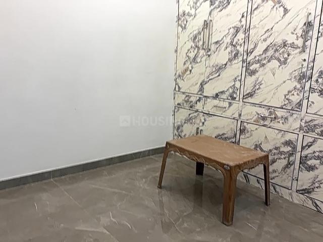 Flat for sale in West Delhi, Deri