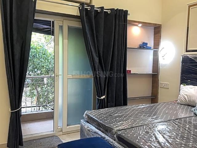 Flat for sale in West Delhi, Deri