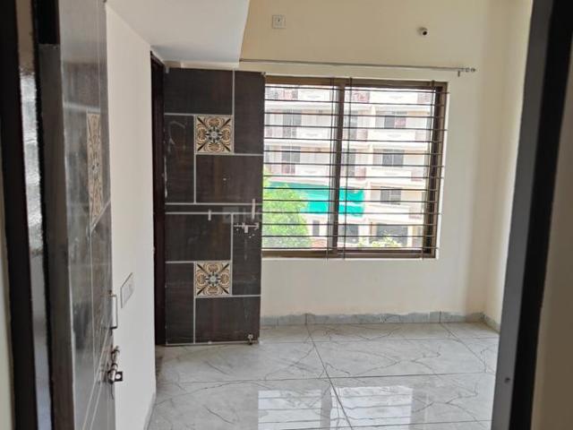 Flat for rent in Madya