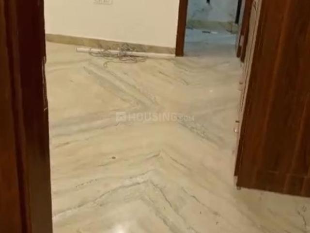 Flat for rent in Anand Parbat, Delhi