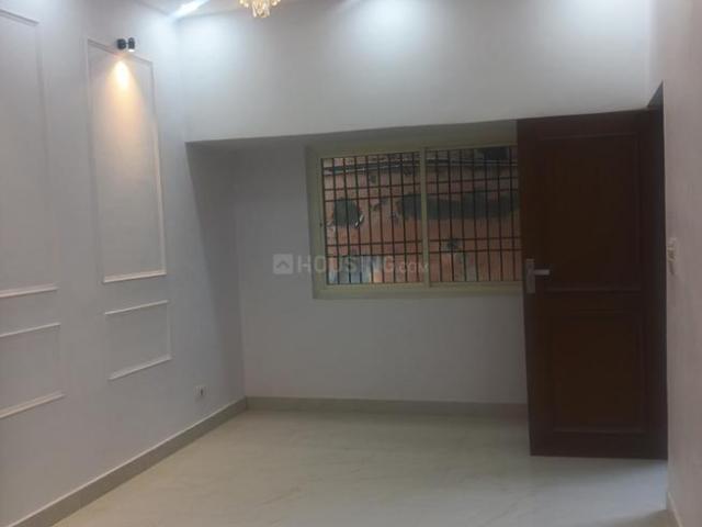 Flat for rent in East Delhi, Deri