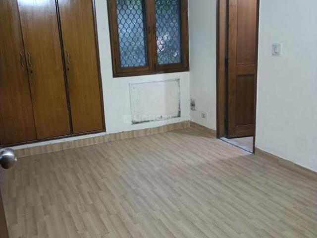Flat for rent in East Delhi, Deri