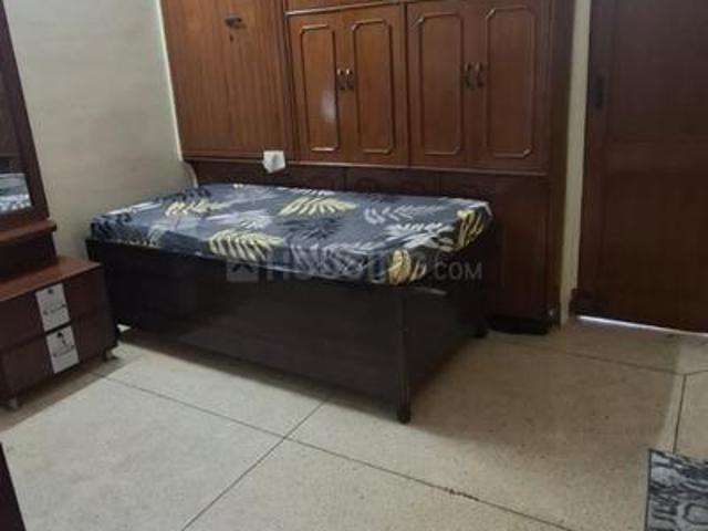 Flat for sale in East Delhi, Deri