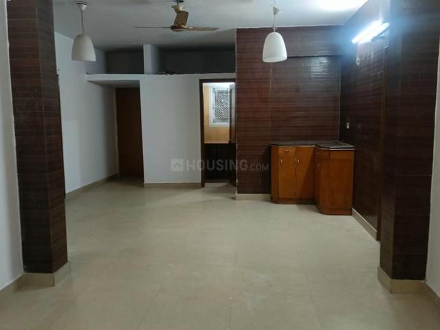 Flat for sale in East Delhi, Deri