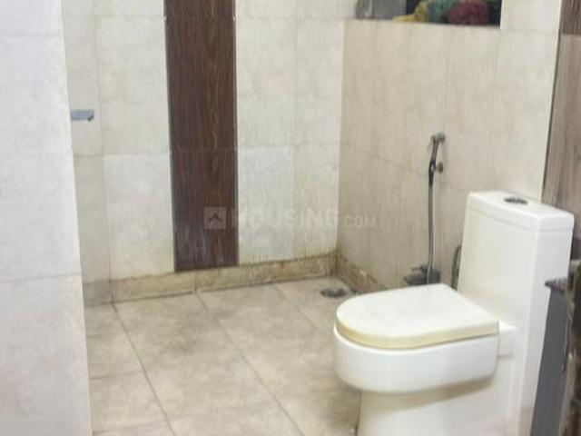 Flat for sale in East Delhi, Deri