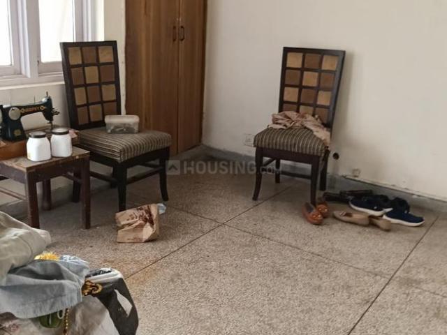 Flat for sale in East Delhi, Deri