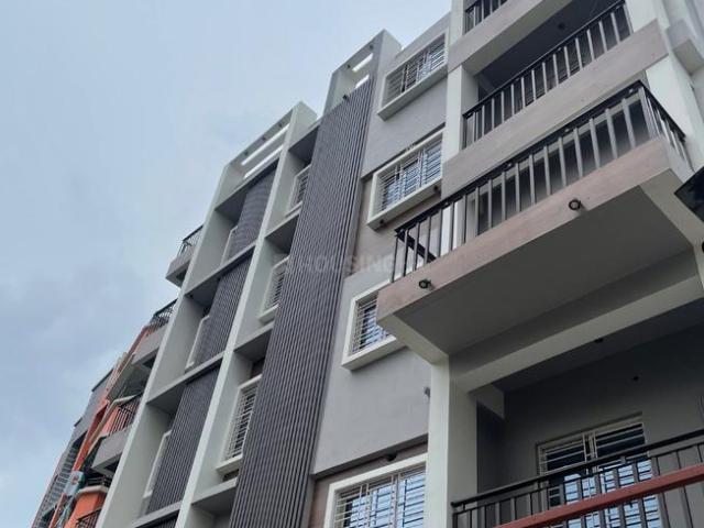 Flat for rent in Calcutta, West Bengal