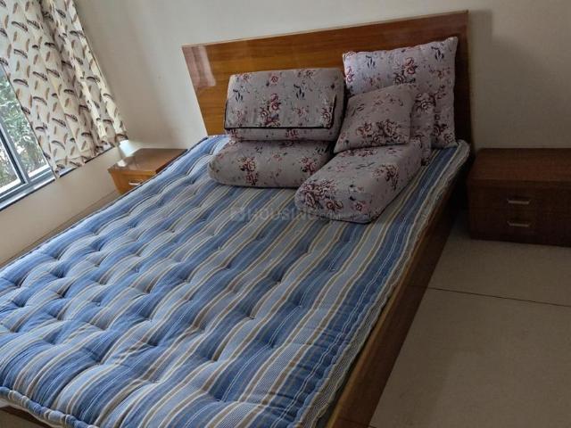 Flat for rent in Thopte colony, Pimpri-Chinchwad