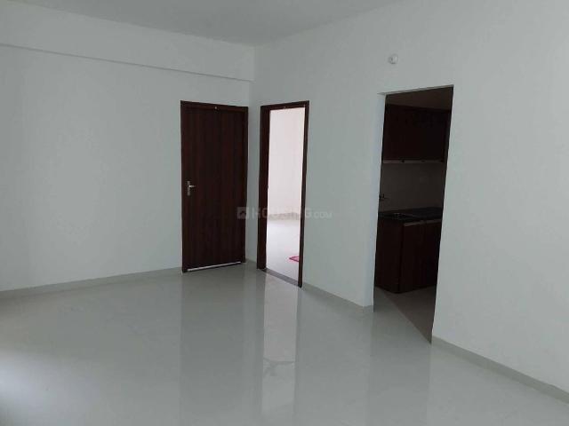 Flat for rent in Madya