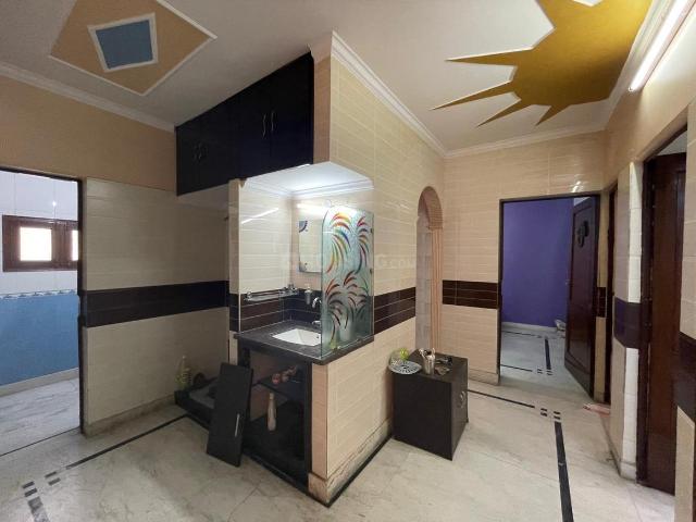 Flat for rent in North West Delhi, Deri